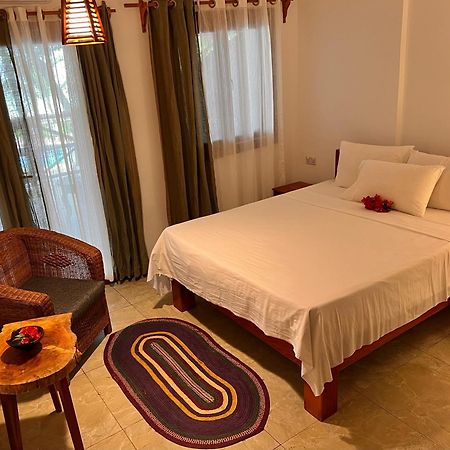 Stone Resort Kiwengwa  ภายนอก รูปภาพ