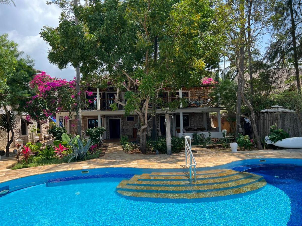 Stone Resort Kiwengwa  ภายนอก รูปภาพ