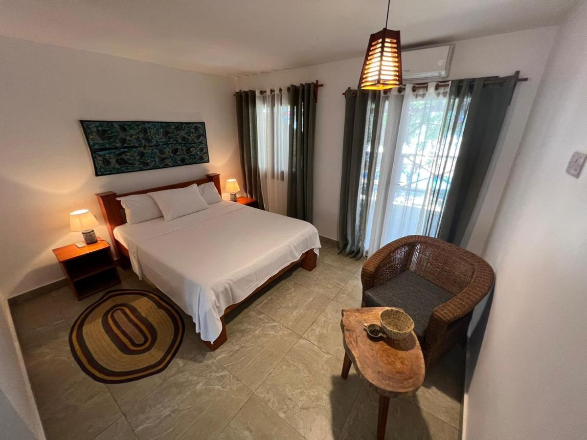 Stone Resort Kiwengwa  ภายนอก รูปภาพ