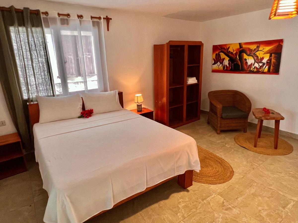 Stone Resort Kiwengwa  ภายนอก รูปภาพ