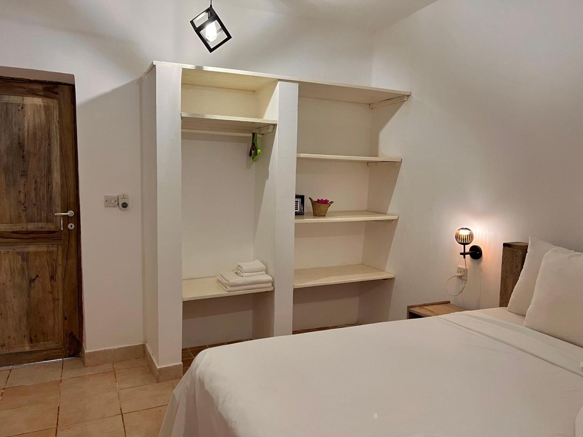 Stone Resort Kiwengwa  ภายนอก รูปภาพ