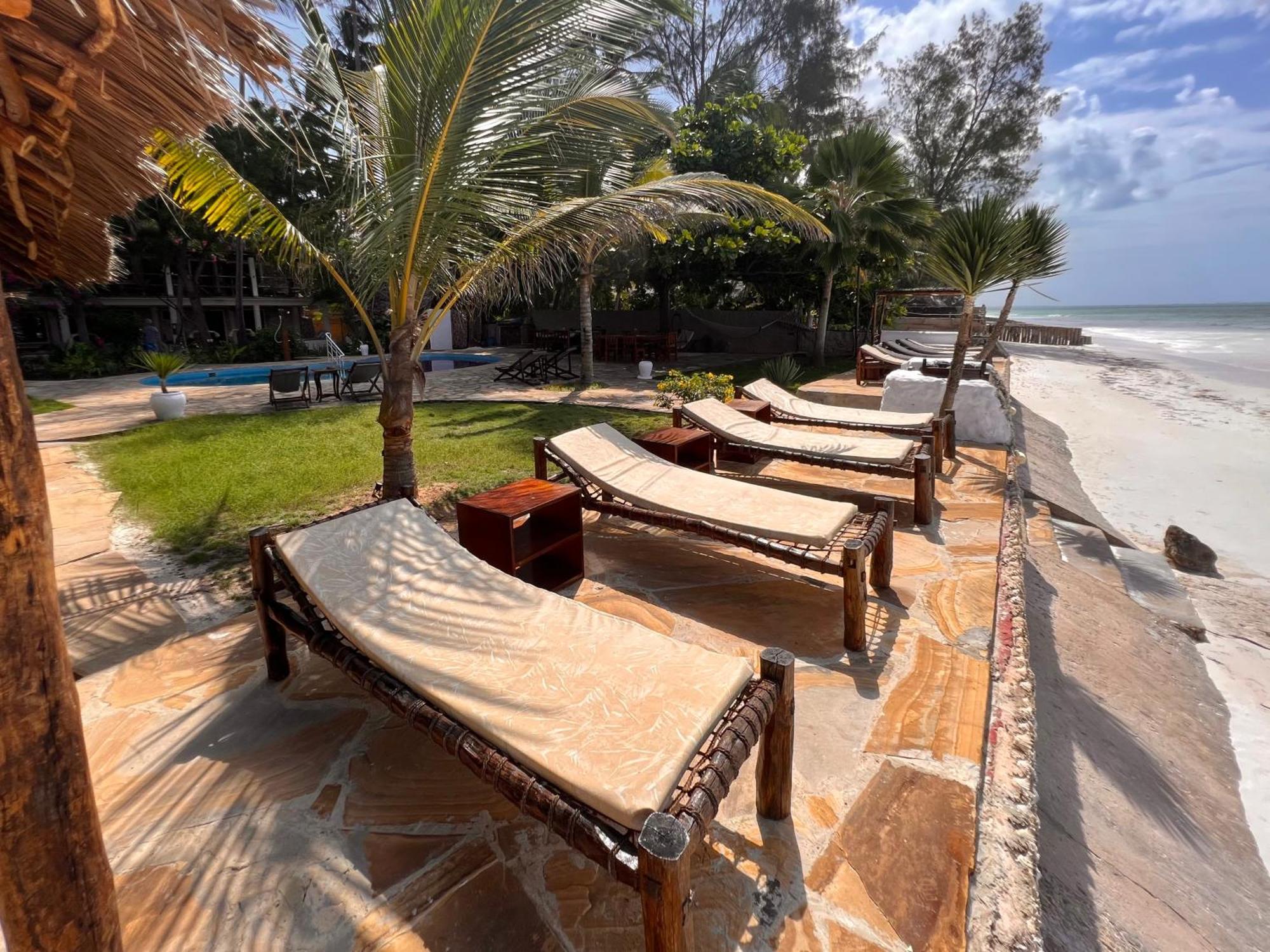 Stone Resort Kiwengwa  ภายนอก รูปภาพ